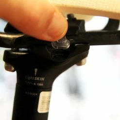 LightSKIN LED Sattelstütze Mit Integriertem Rücklicht 15 LightSKIN LED Sattelstütze Mit Integriertem Rücklicht -Fahrradzubehör Verkäufe Lightskin LED Sattelstuetze 6