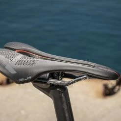 Selle Italia SLR Boost Superflow Kit Carbon, Shortfit Sattel - Narrow S3, Carbongestell 5 Selle Italia SLR Boost Superflow Kit Carbon, Shortfit Sattel - Narrow S3, Carbongestell -Fahrradzubehör Verkäufe YY 8915 min 2048x1365 9799 2