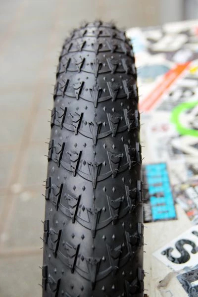 Duro Big-D 26 X 4.00" / 120-559 -Schwarz 3 Duro Big-D 26 X 4.00" / 120-559 -Schwarz – Bild 3