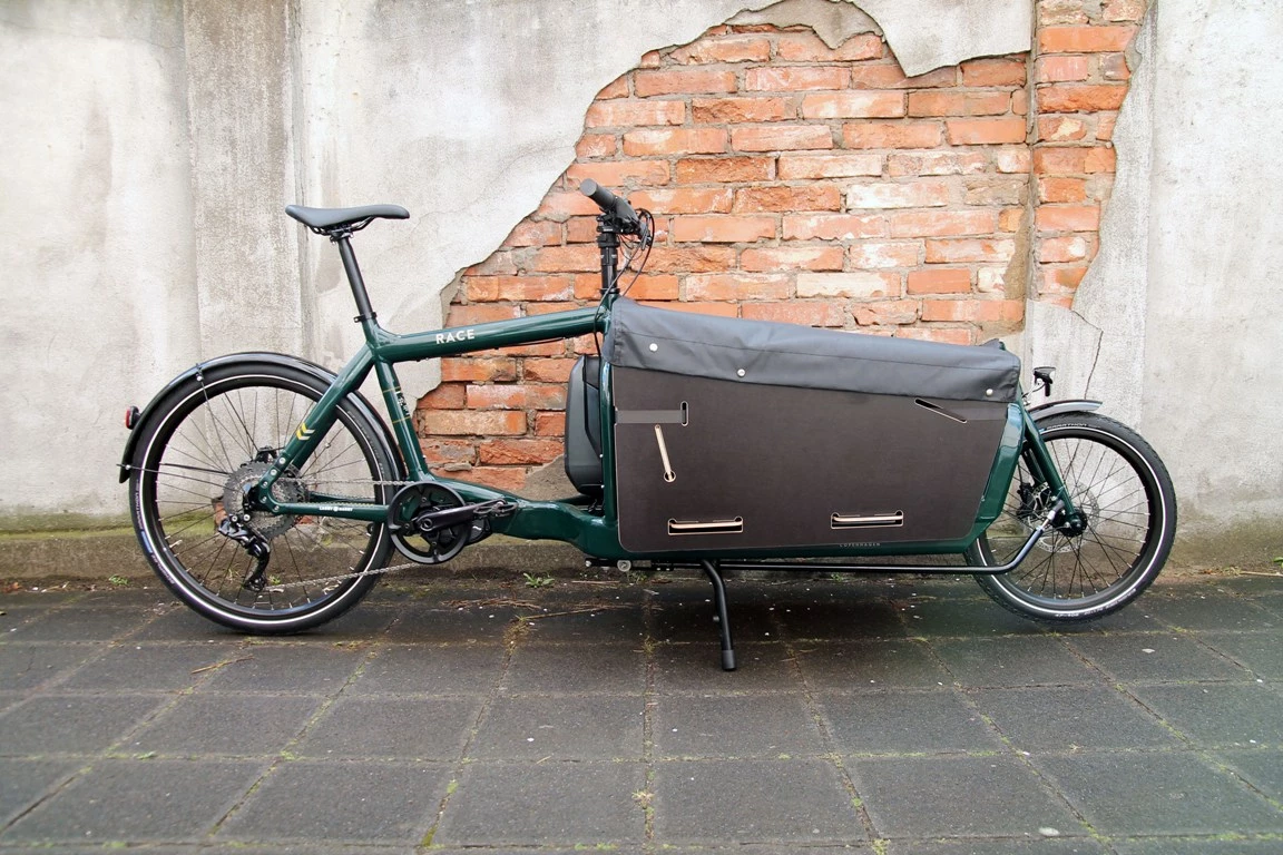 Larry Vs Harry EBullitt Shimano STePS EP8 XT Di2 - Lastenrad - Milk Plus / Weiß 1 Larry Vs Harry EBullitt Shimano STePS EP8 XT Di2 - Lastenrad - Milk Plus / Weiß