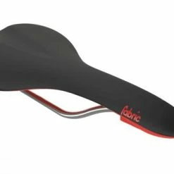 Fabric Scoop Flat Elite Sattel -Fahrradzubehör Verkäufe fa15 scoop flat elite blkred 3qtr