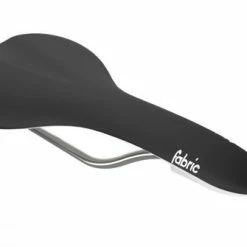 Fabric Scoop Flat Elite Sattel -Fahrradzubehör Verkäufe fa15 scoop flat elite blkwht 3qtr