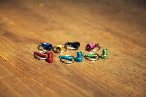 SMParts. SM-Parts Ventiladapter Mit Schlüsselring SV Auf AV 4 SMParts. SM-Parts Ventiladapter Mit Schlüsselring SV Auf AV – Bild 4