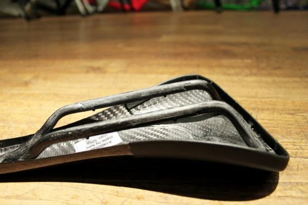 Tune Komm-Vor Vollcarbon Sattel - 95g 6 Tune Komm-Vor Vollcarbon Sattel - 95g – Bild 6